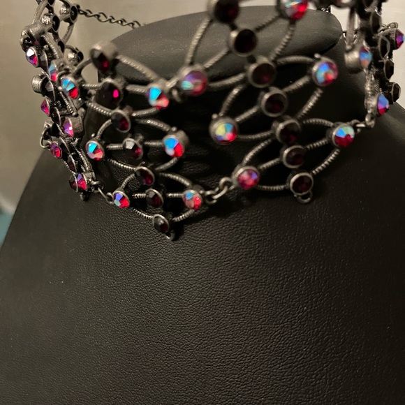 Pretty chunky choker - Picture 3 of 4